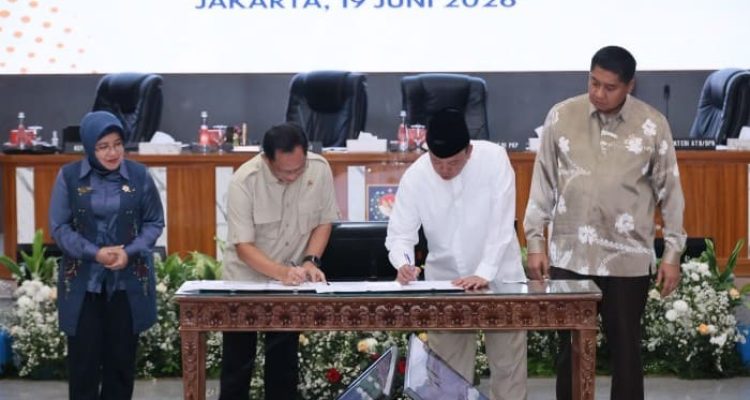 Menteri ATR/BPN dan Mendagri Teken Surat Edaran Pengintegrasian LP2B ke RTRW dan RDTR