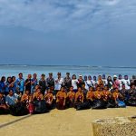 Aksi Nyata Jaga Pesisir, Kantah Nias Selatan Ikut Bersih Pantai di HUT TNI AL