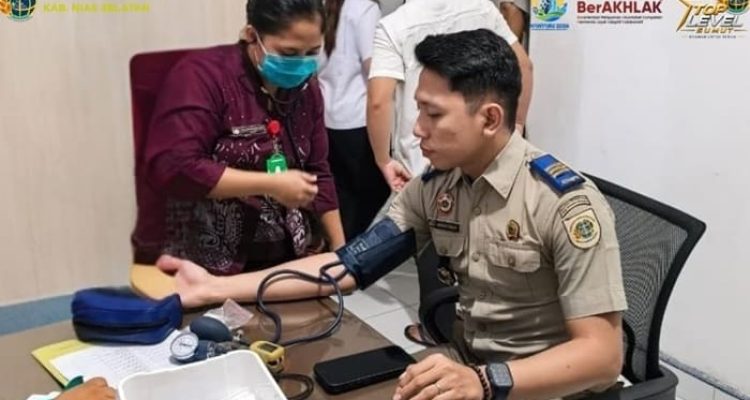 Pegawai Kantah Nias Selatan Jalani Pemeriksaan Kesehatan